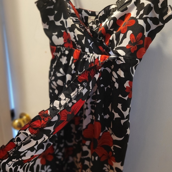 Satin Feel Summer Evening/Cocktail Dress - Picture 4 of 7